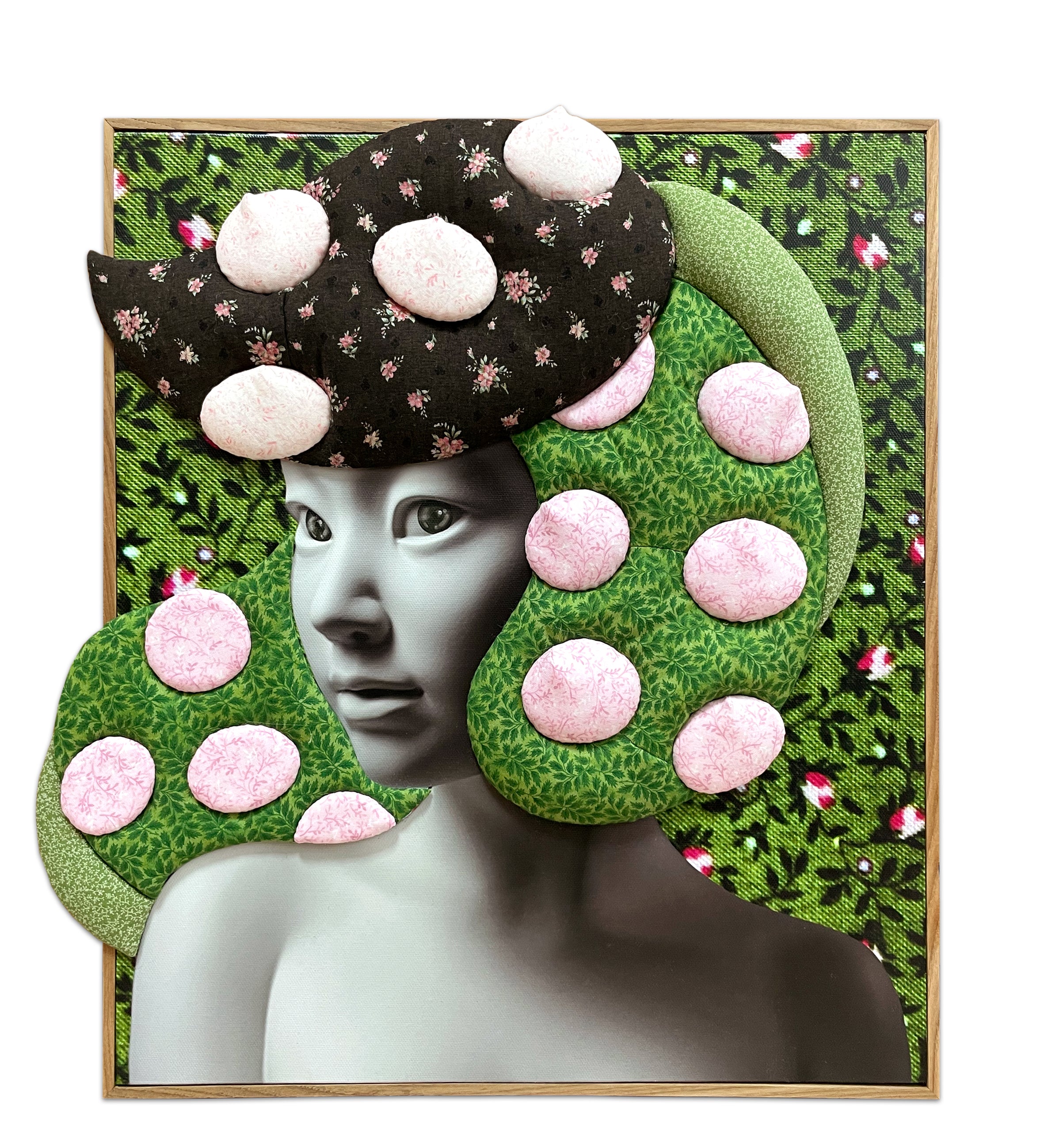 Camouflaged-selves_46x40cm_Printed-on-canvas_-fabric_-wood-frame_2023_240__02.jpg