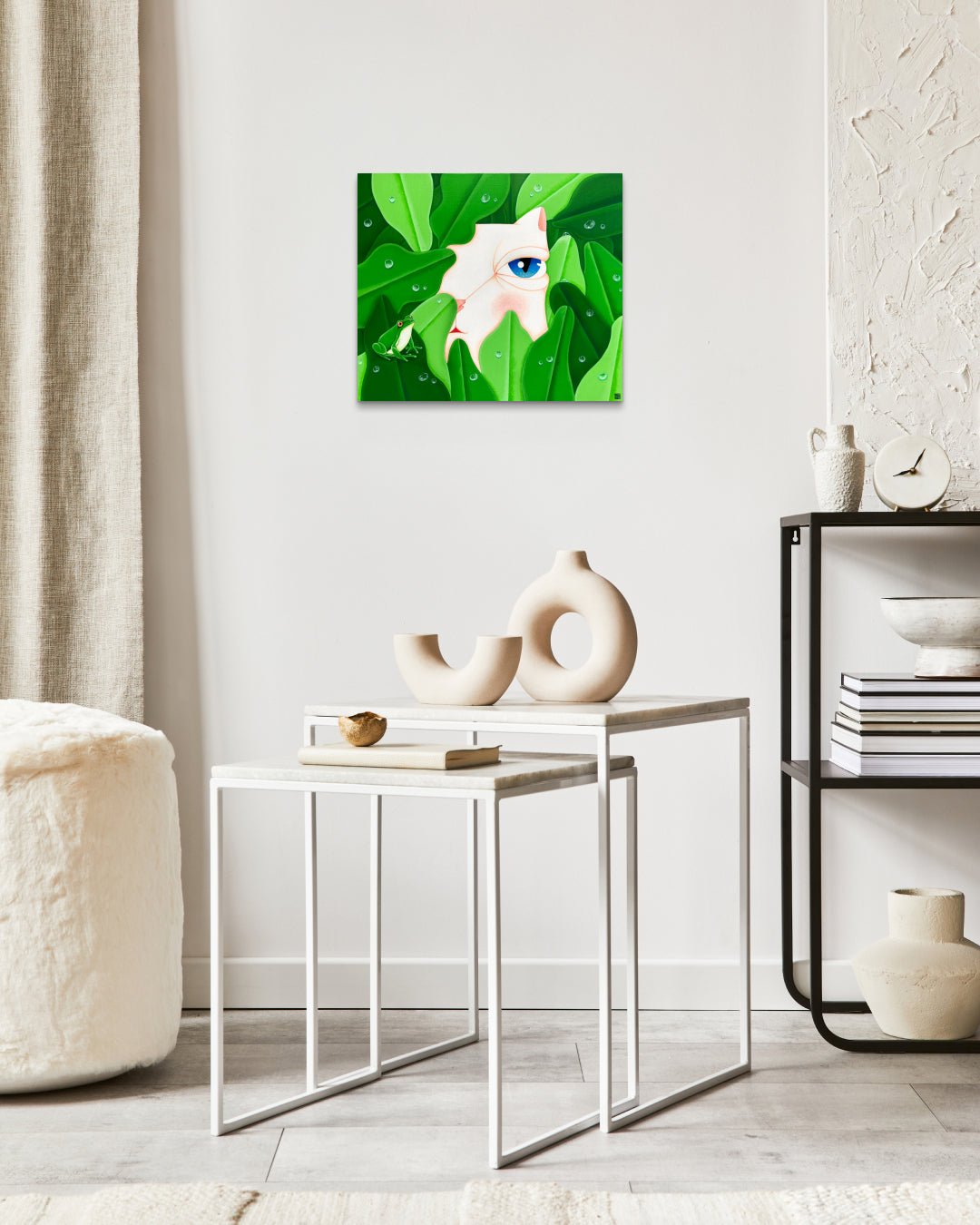 Dansang Cat_Morning Dew by Han Hae-suk displayed in modern living room, original Korean painting 2024