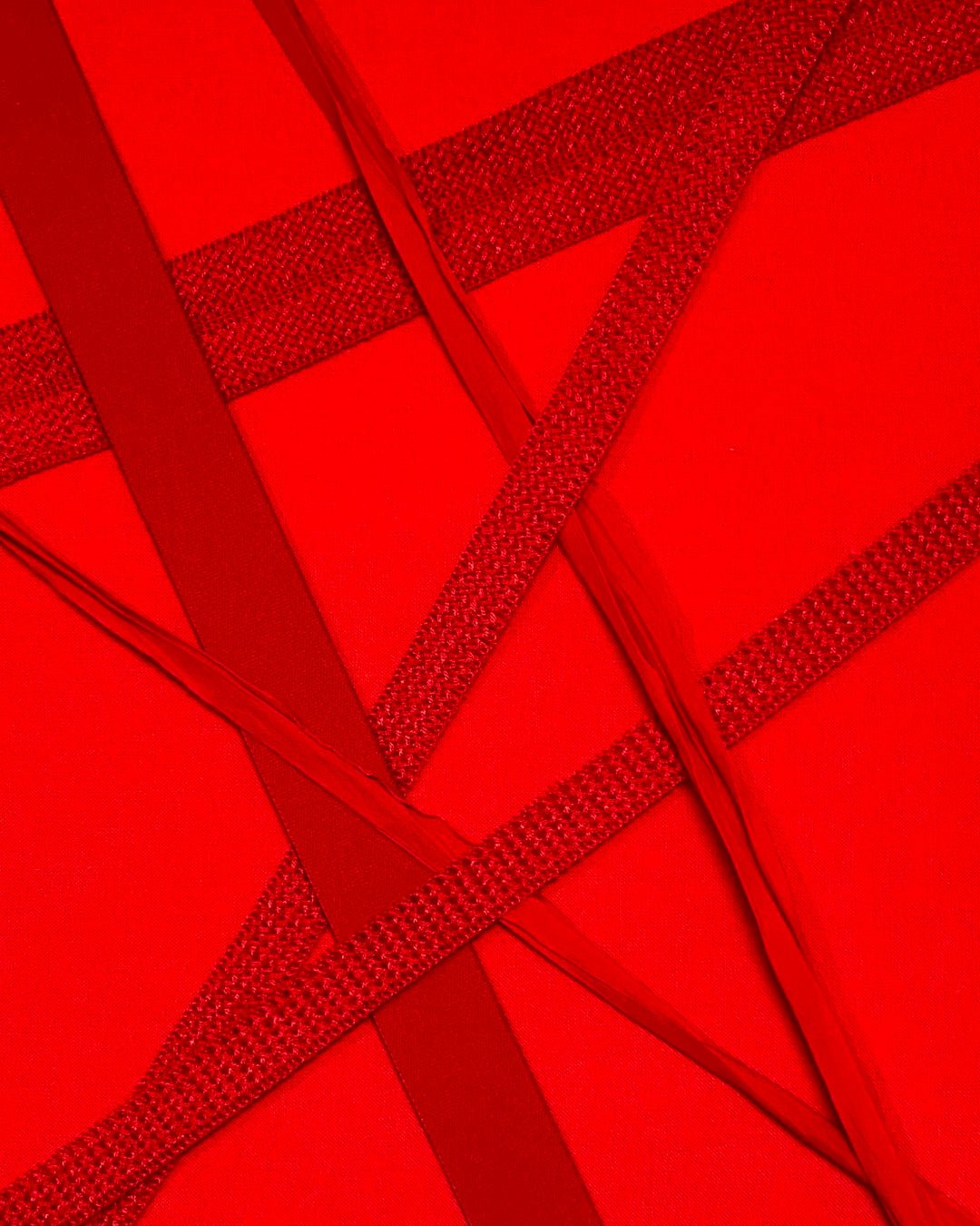 HOPE 4 close-up detail, knitted yarn texture by Korean textile artist KELLEY KIM